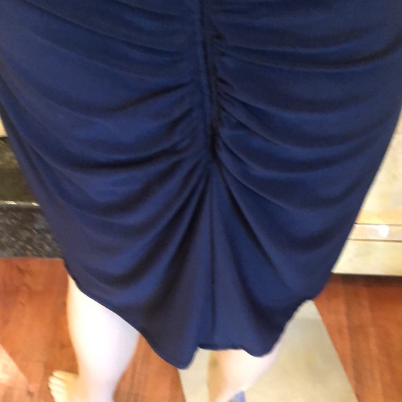 Elegant Black Beaded Dress - Picture 4 of 5